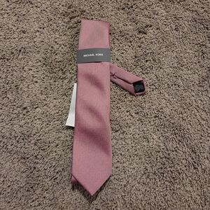 Michael Kors Pink Silk Blend Mens NeckTie New